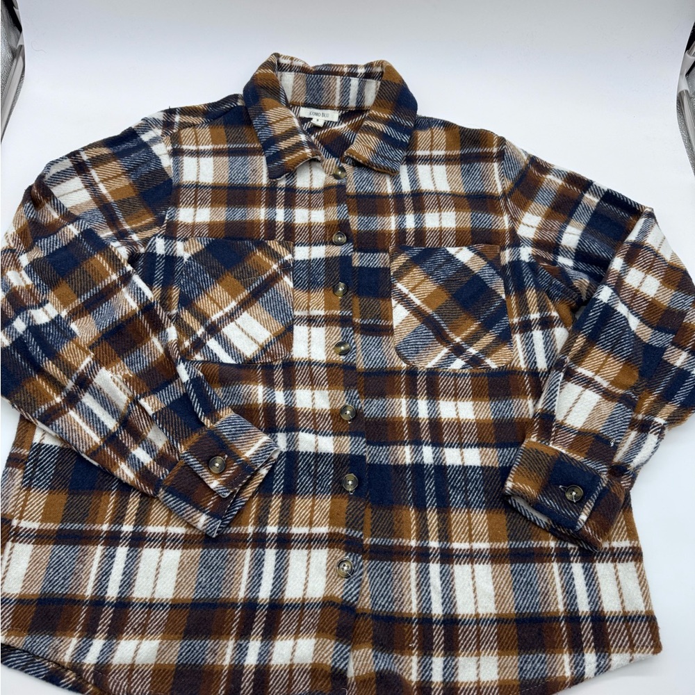 Como Blu Medium Weight Brown/Blue/Cream Plaid‎ Button-Up Flannel Shacket, Small